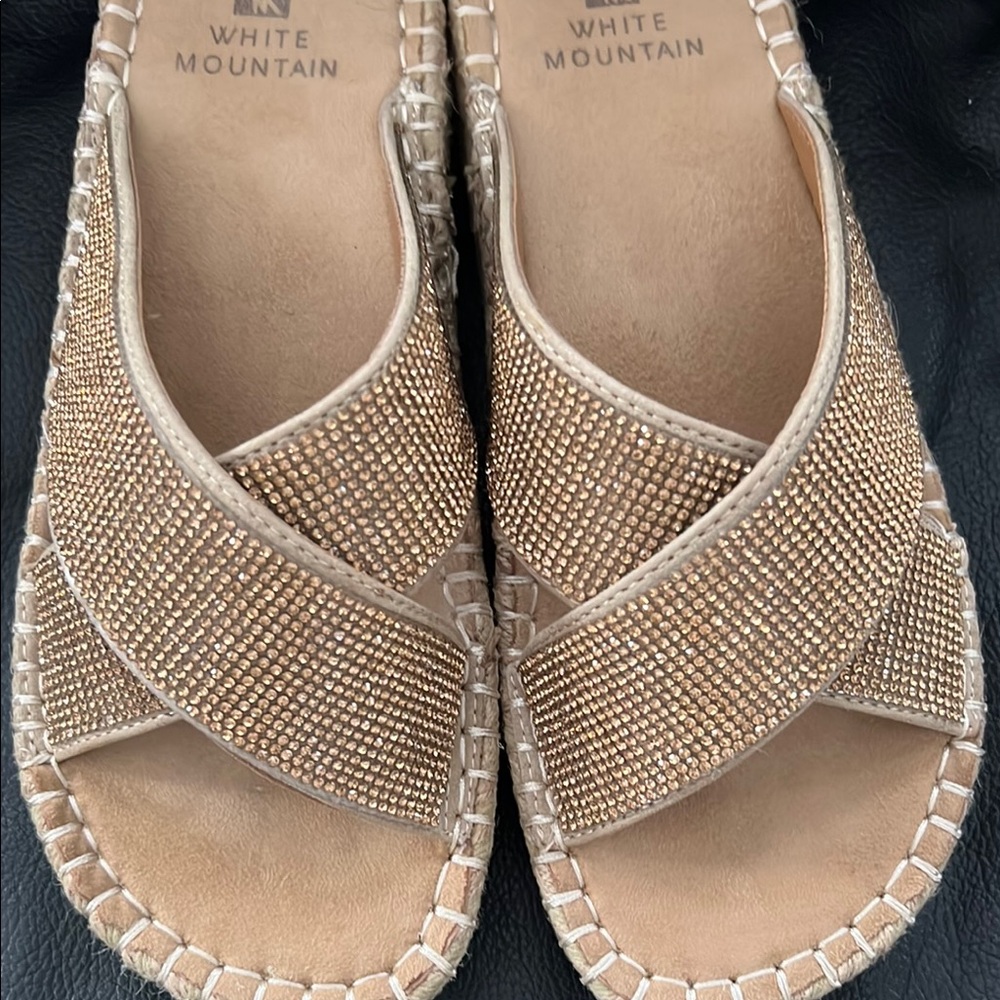 White Mountain Women's Sparkling Tan Slide Sandals - Picture 4 of 9